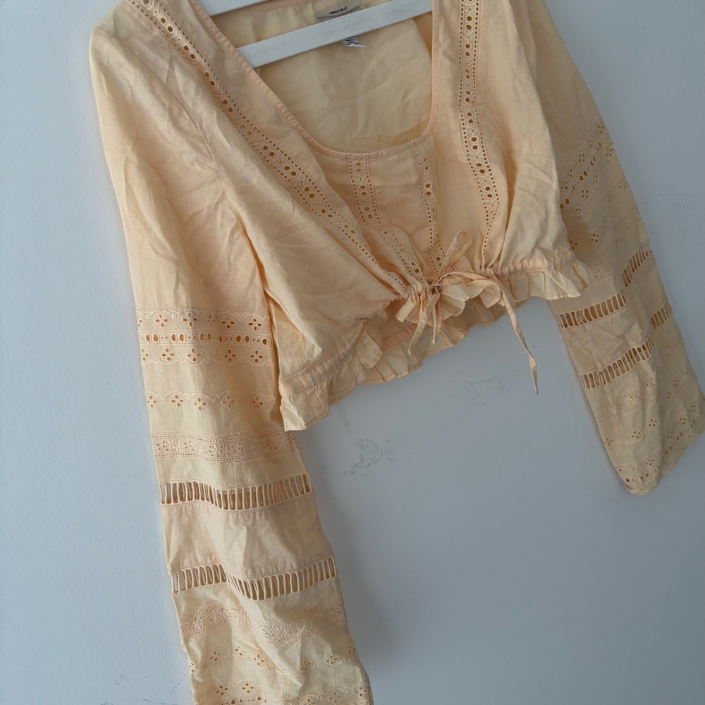 NWOT eyelet crop blouse ruffle trim drawstring crop cotton long sleeve boho top - Picture 3 of 8